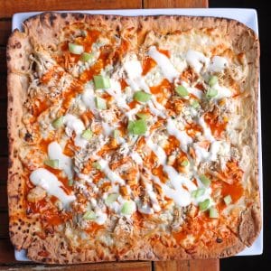 Buffalo-Chicken-Flatbread